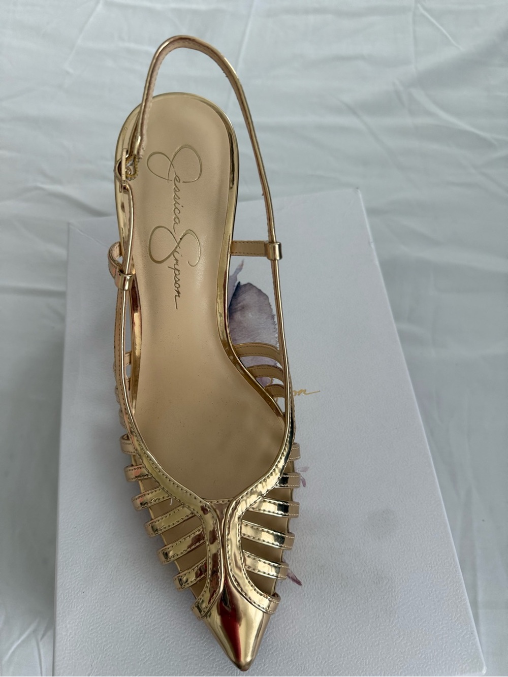 Jessica Simpson Metallic Gold Pointed Slingback Heels - Picture 5 of 6